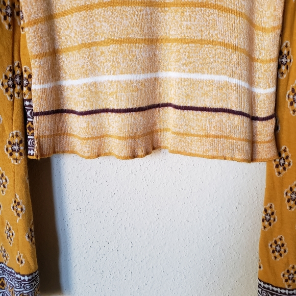 Free People Boho New Age Crew Nack Yellow Sweater - Picture 8 of 8